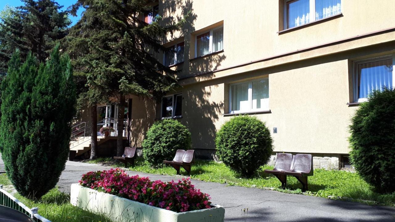 Hotel Skaut Chorzow Exterior photo